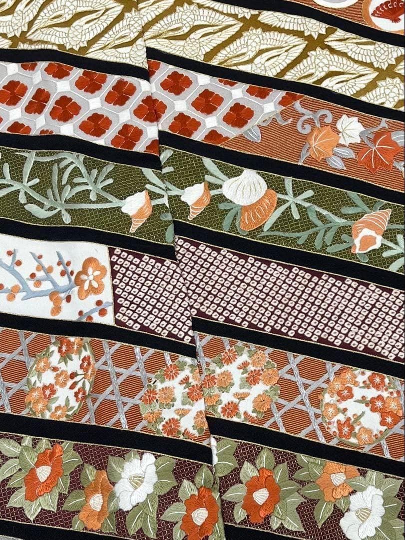 蘇州刺繍 黒留袖 仮絵羽 未仕立て品 正絹 八掛付き B028 - メルカリ