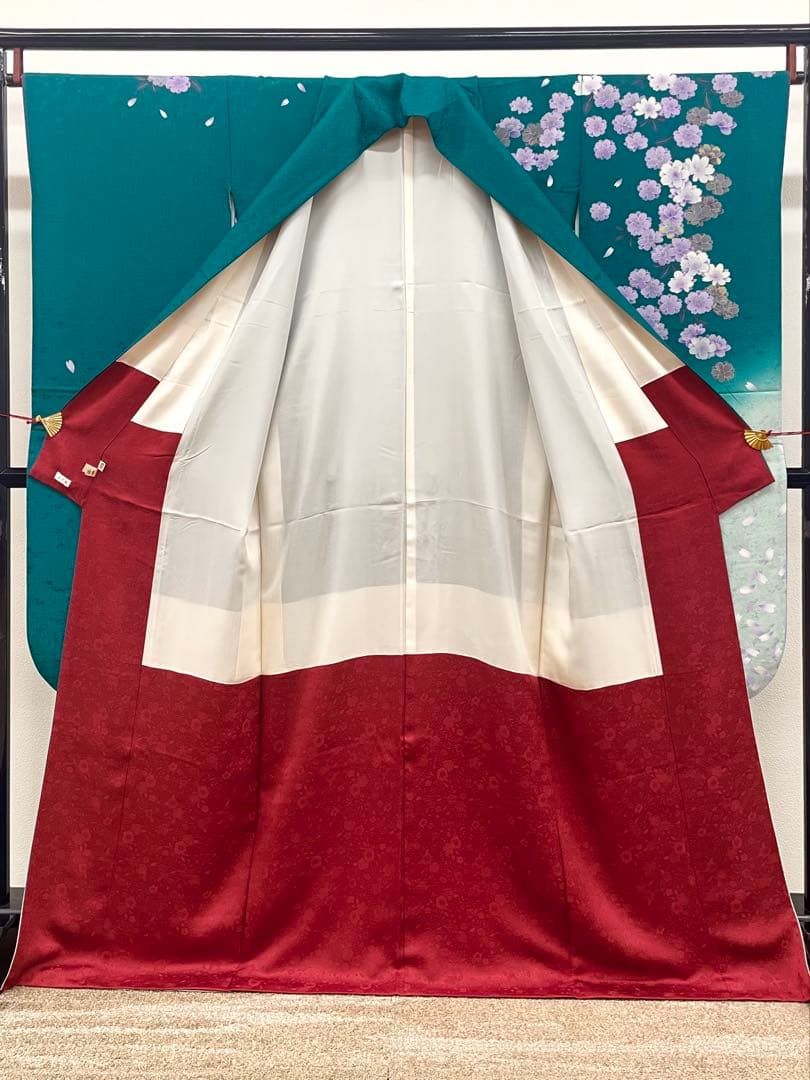振袖 金彩 銀彩 紋意匠 桜 身丈164cm 撥水加工済 MO3715 振袖 金彩 銀彩 紋意匠 桜 身丈164cm 撥水加工済 MO3715 - メルカリ