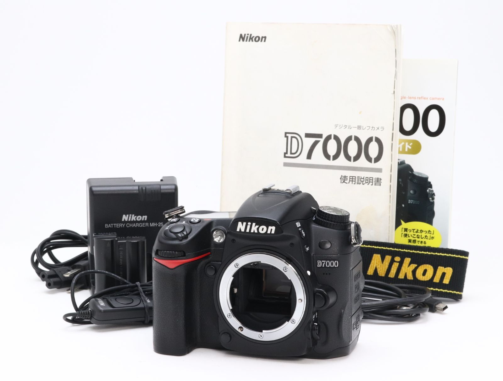 AB (良品) Nikon ニコン D7000 ボディ シャッター回数4145 初期不良返品対応 66-157