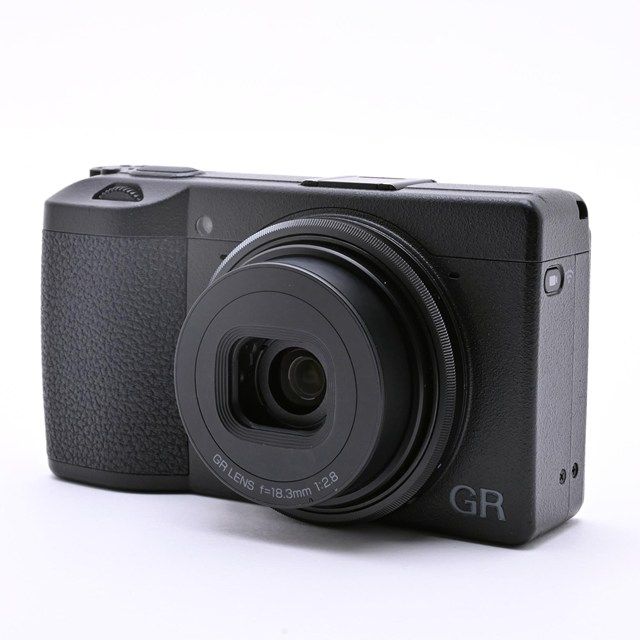 美品＞ RICOH GR III｜高級コンパクトデジタルカメラ｜シャッター数