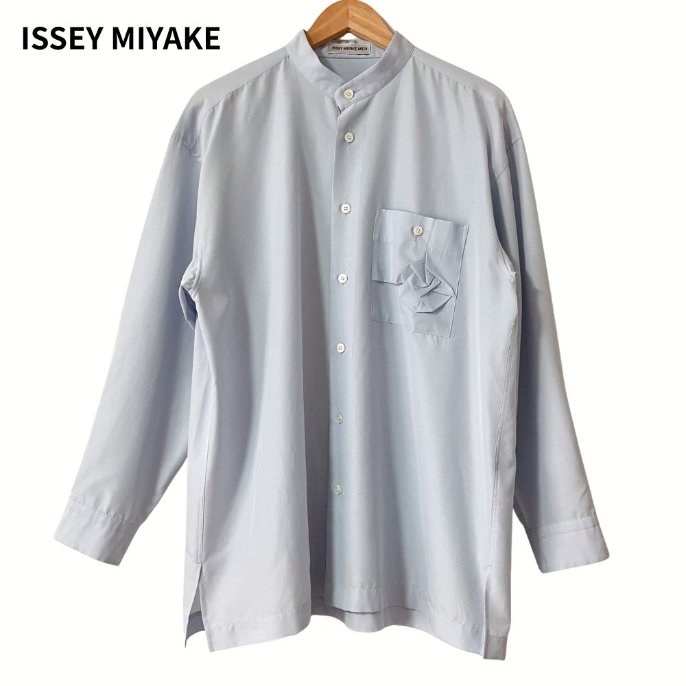 ISSEY MIYAKE MEN イッセイミヤケメン シャツ 立体デザインポケット スタンドカラーシャツ サックスブルー M