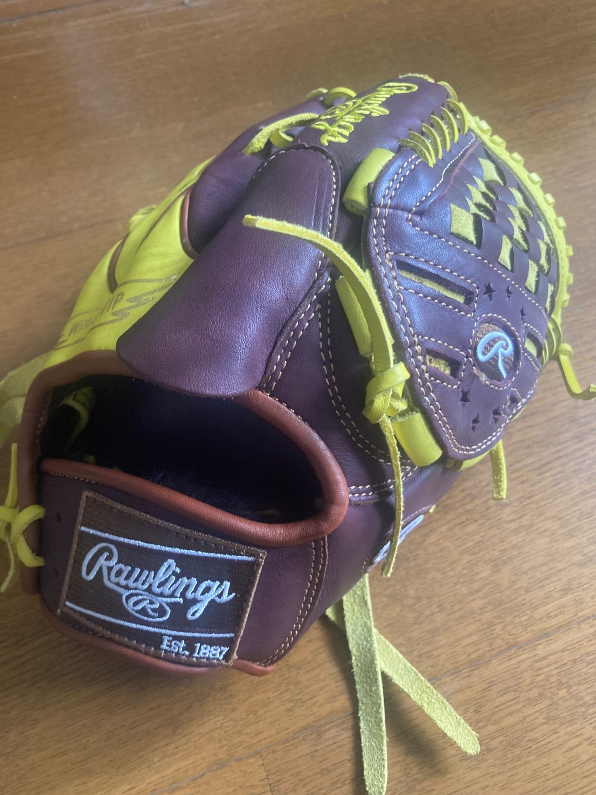 Rawlings 軟式用グローブ ブラック×ターコイズ Rawlings 軟式用グローブ ブラック×ターコイズ ブラックとターコイズの