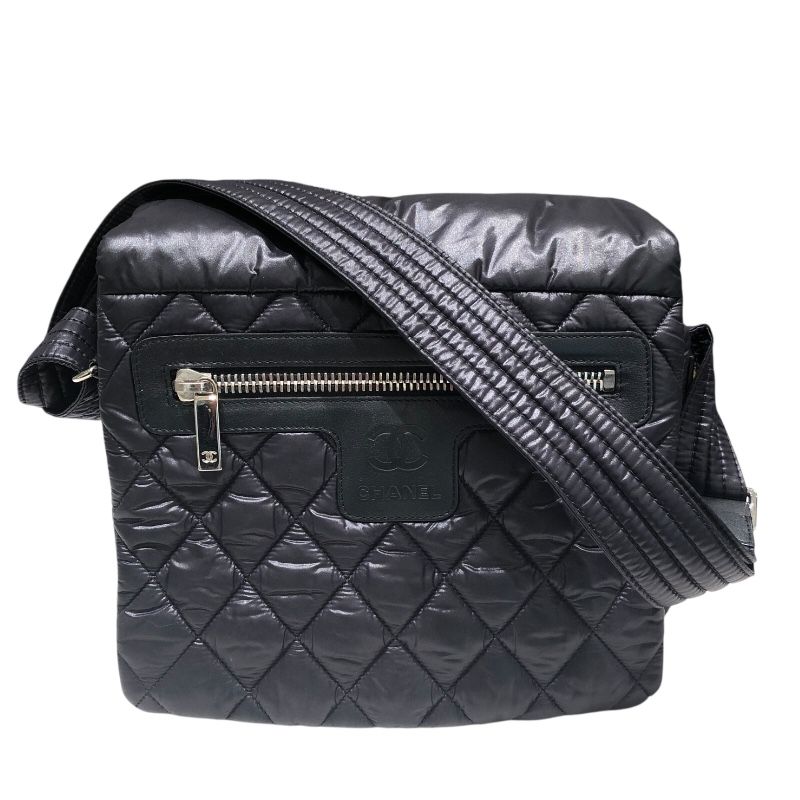 シャネル CHANEL コココクーンメッセンジャーPM A48616 ブラック ナイロン レディース ショルダーバッグ
