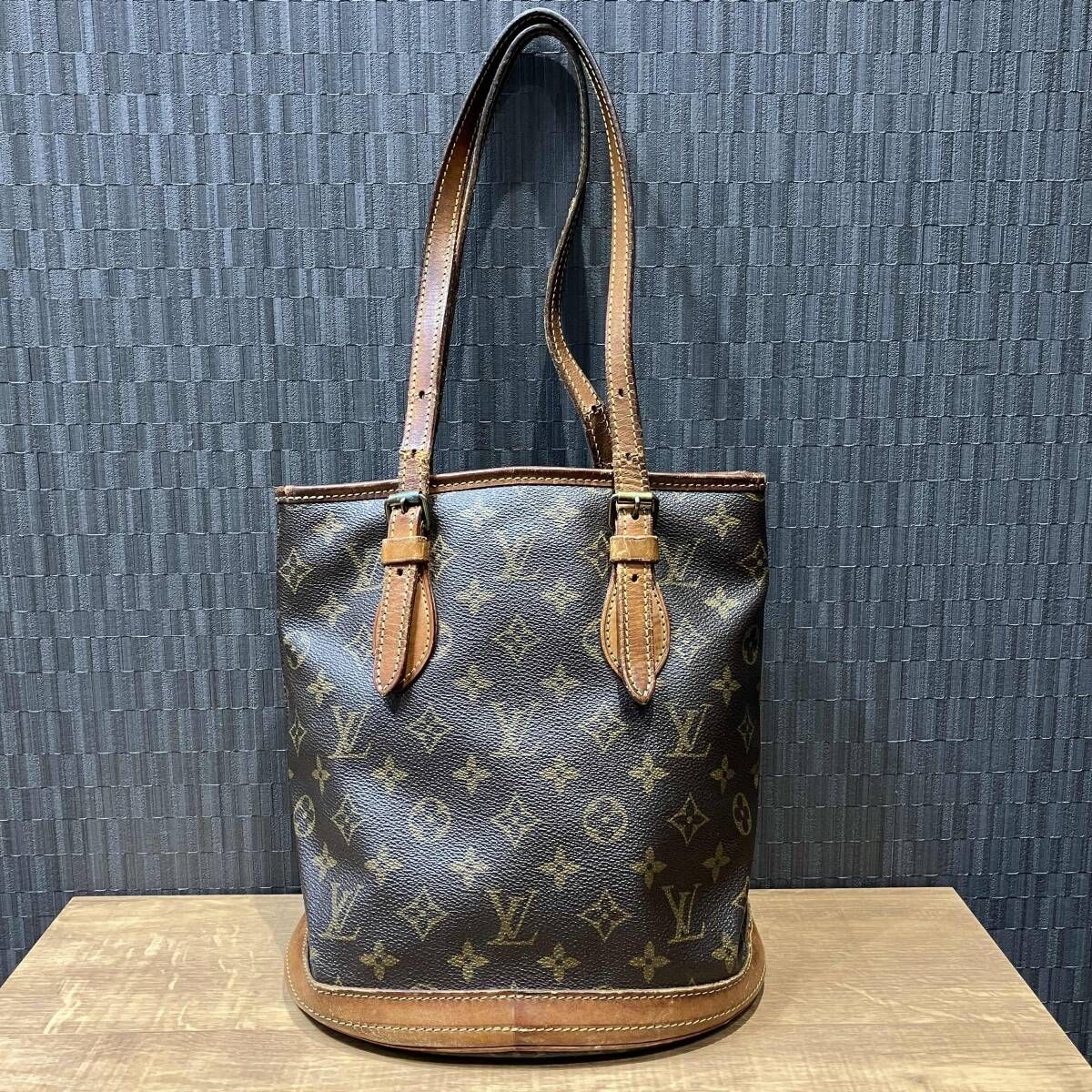 LOUIS VUITTON／バケットPM／モノグラム／M42238／ルイヴィトン - メルカリ