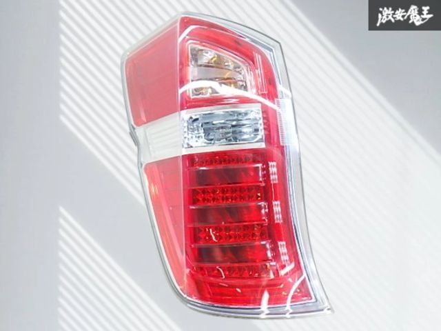 【点灯OK！】ホンダ 純正 RK1 ステップワゴン 2013年式 後期 テールライト テールランプ レンズ 左 左側 助手席側 STANLEY W0587 即納 棚