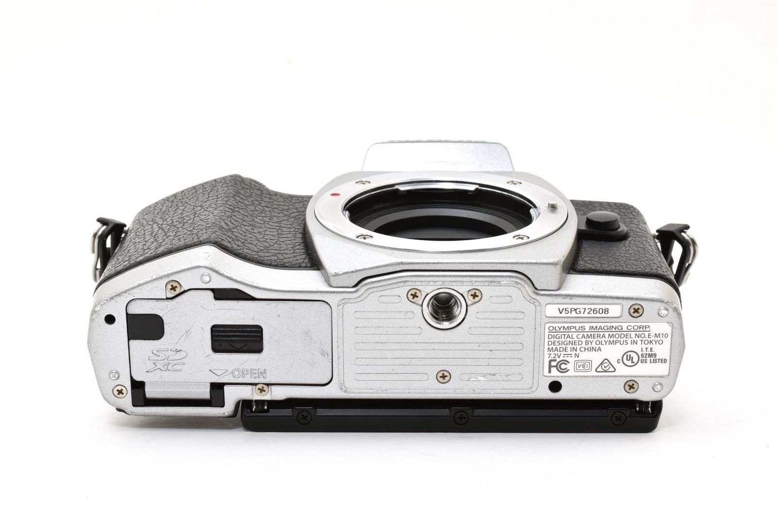 ★ショット数:4,045回!!★ OLYMPUS オリンパス OM-D E-M10 ボディ シルバー ミラーレス一眼カメラ 元箱・付属品多数 ＃4518