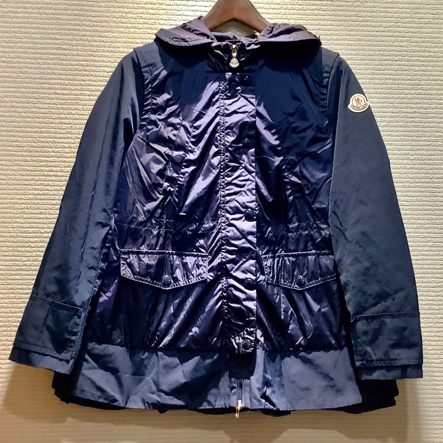 モンクレール MONCLER CLEANTHE ナイロン フリル パーカー ブルゾン