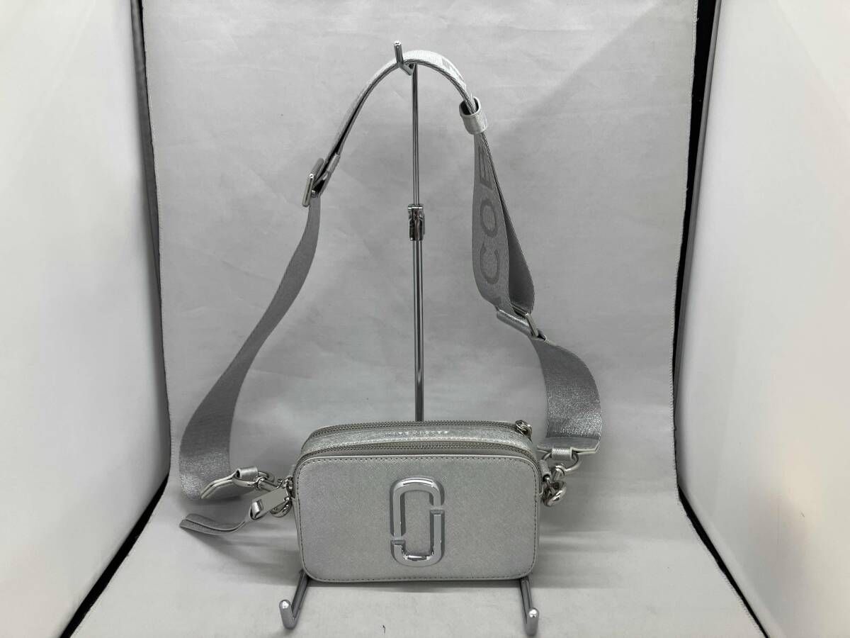 【新品未使用】 MARC JACOBS マーク ジェイコブス SNAPSHOT スナップショット ショルダーバッグ メタリックシルバー