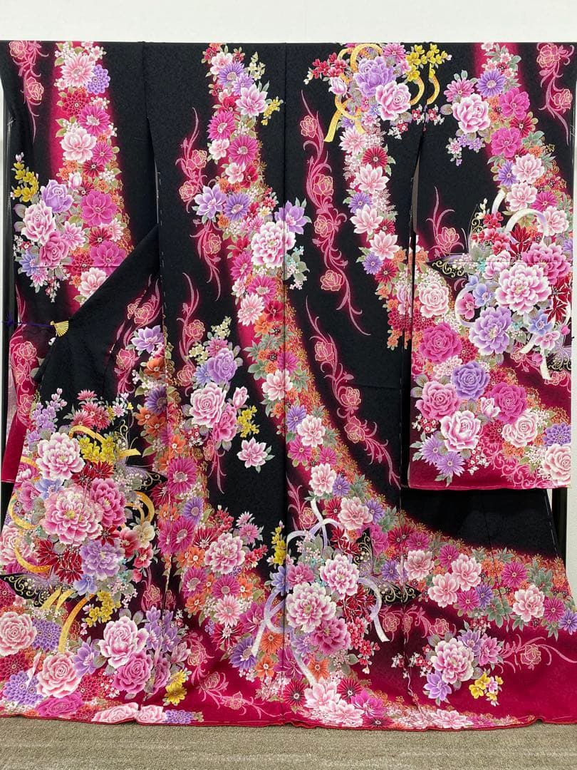 仮絵羽 振袖 刺繍 銀通し 未仕立て品 正絹 八掛付 HOT051