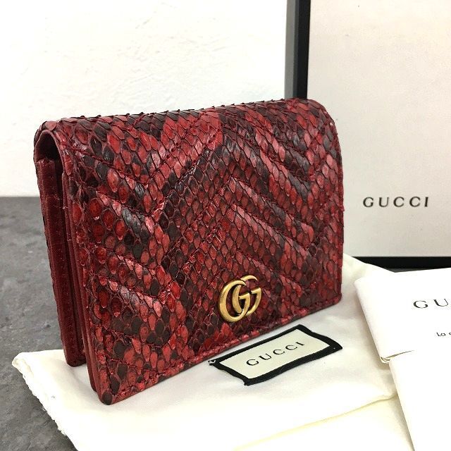 美品 GUCCI 三つ折り財布 GGマーモント パイソン レッド 247