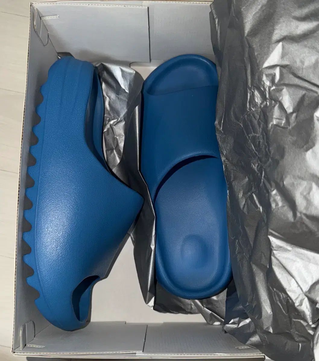 イージースライド ブルー 新品 240