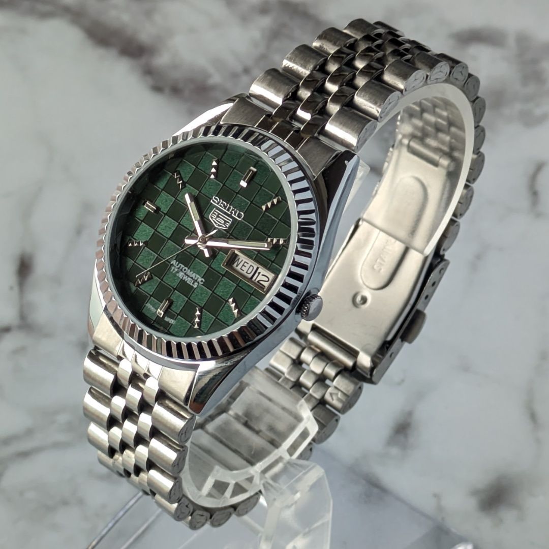 稼働品 SEIKO セイコー5 自動巻き 80s ヴィンテージ グリーン文字盤