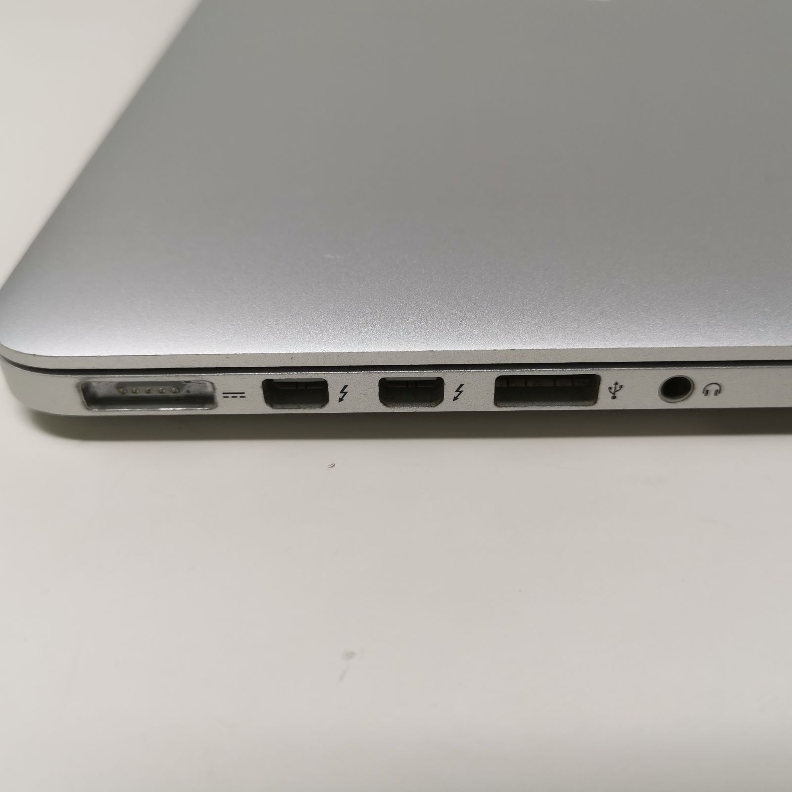 【Old Mac】MacBook Pro (Retina, 13-inch, Early 2015)　(P5-YKF)