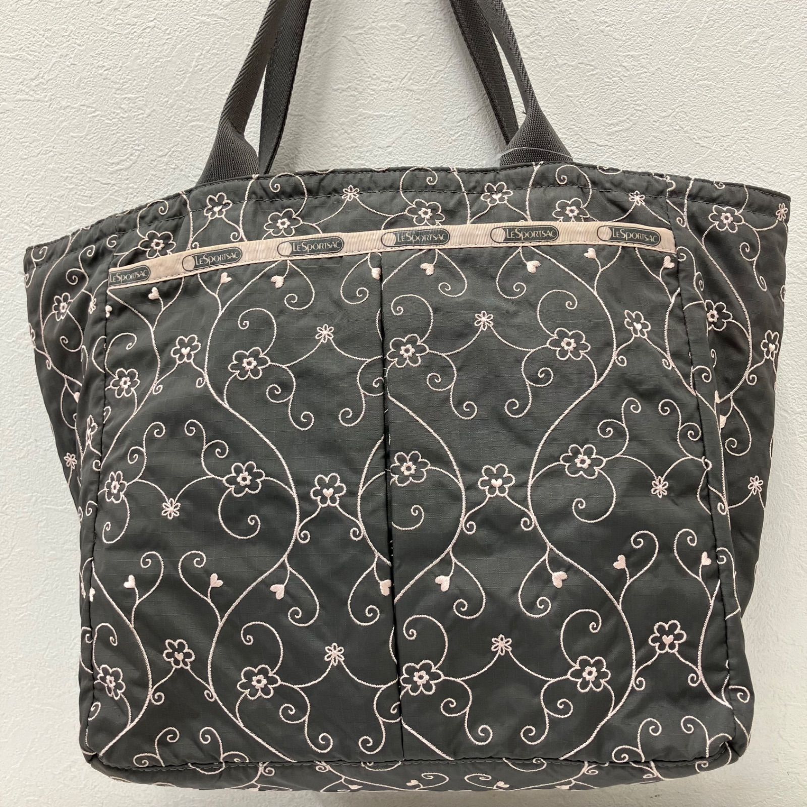 5316　LeSportsac　レスポートサック　トートバッグ　 エブリガールトート　ヴァイン　花柄　ハート　 刺繍　ハワイ限定　グレー×ピンク系　ナイロン　 軽量　レディース