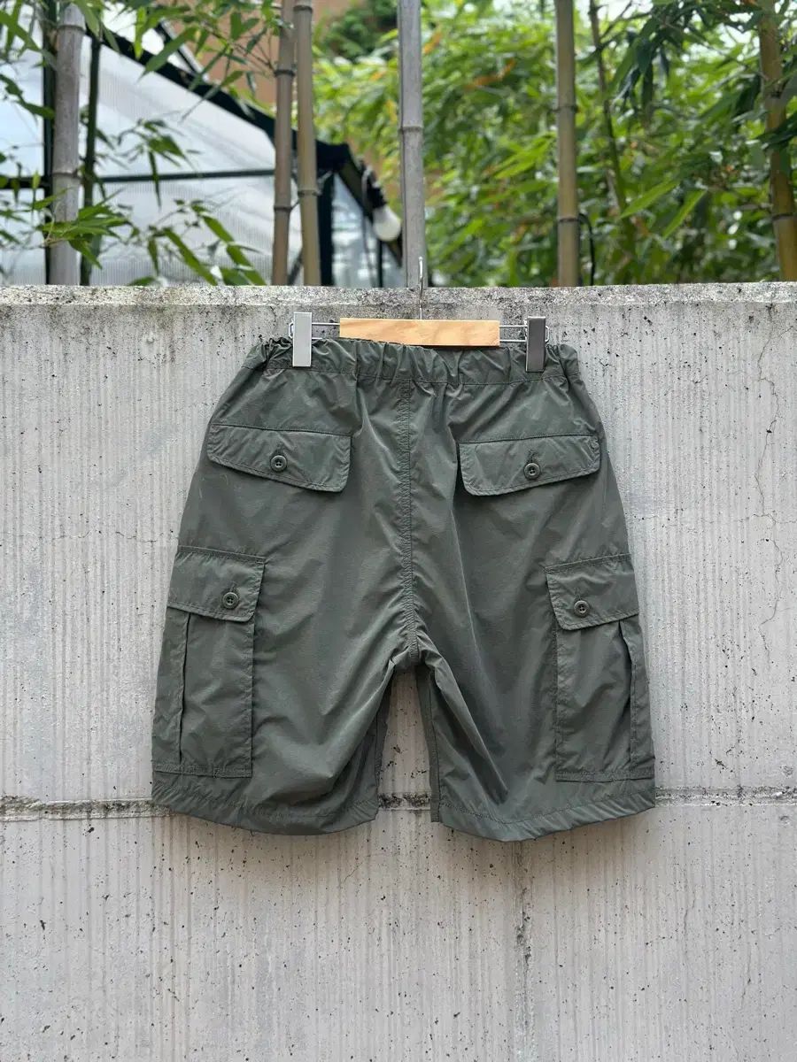 BEAMS PLUS x Sage De Cret ナイロン 6ポケット リップストップ カーゴ トップス