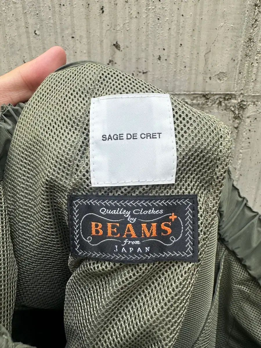 BEAMS PLUS x Sage De Cret ナイロン 6ポケット リップストップ カーゴ トップス