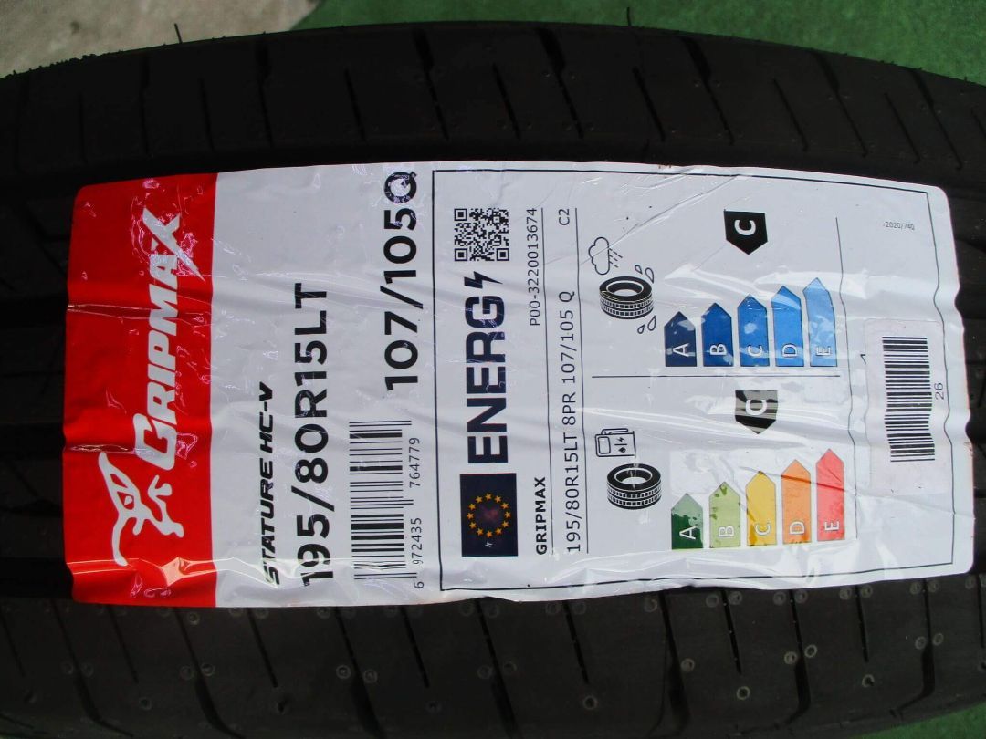 ハイエースなどに♪ ナイトロパワー H12ショットガン 6.0J-15インチ 6H139.7 +33 195/80R15 スターチャーHC-V ホワイトレター付き ハイエースなどに♪ ナイトロパワー H12ショットガン 6.0J-15インチ 6H139.7 +33 195/80R15 スターチャーHC-V ホワイトレター付き