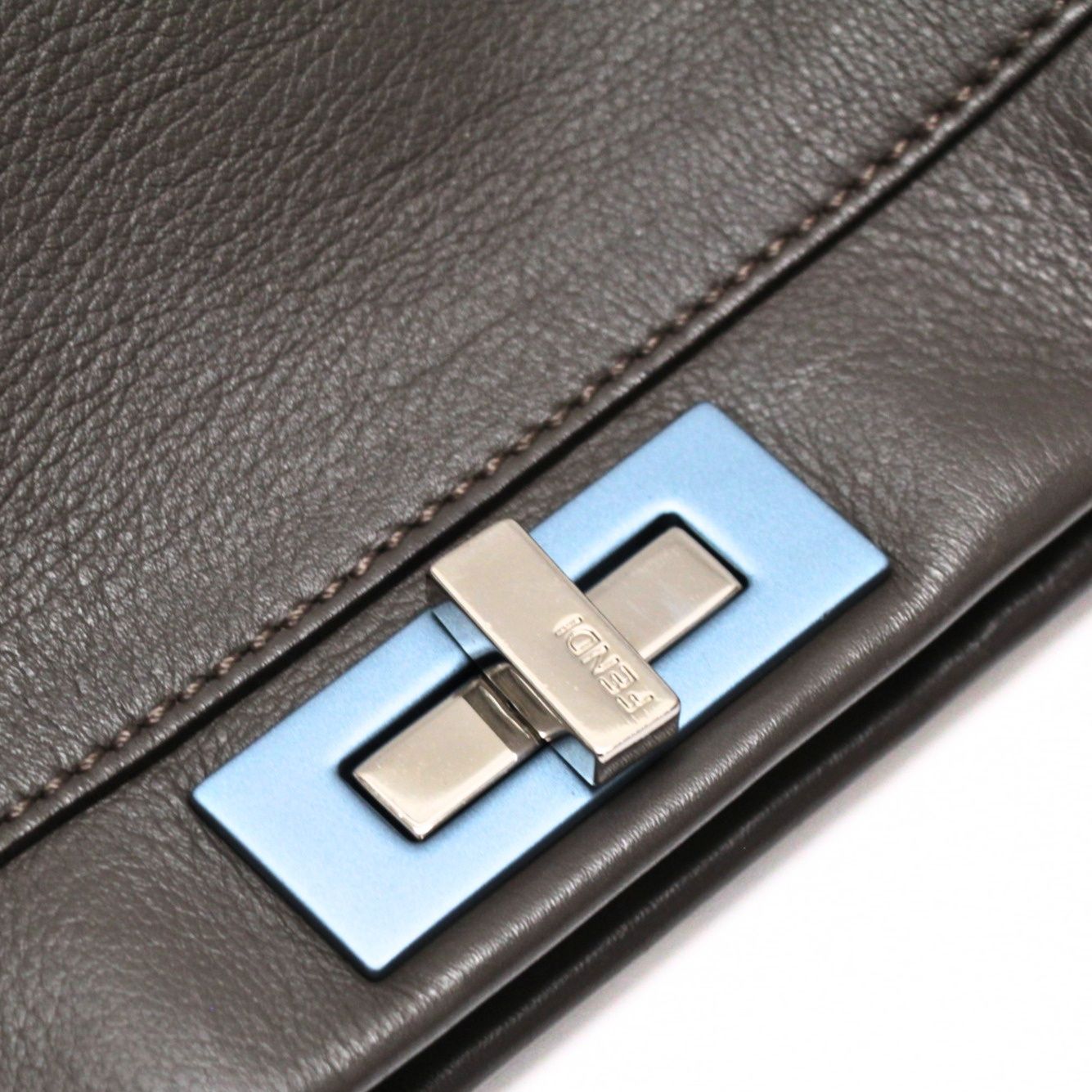 FENDI フェンディ ピーカブー 2WAYバッグ ミディアム レザー グレー 【75050】