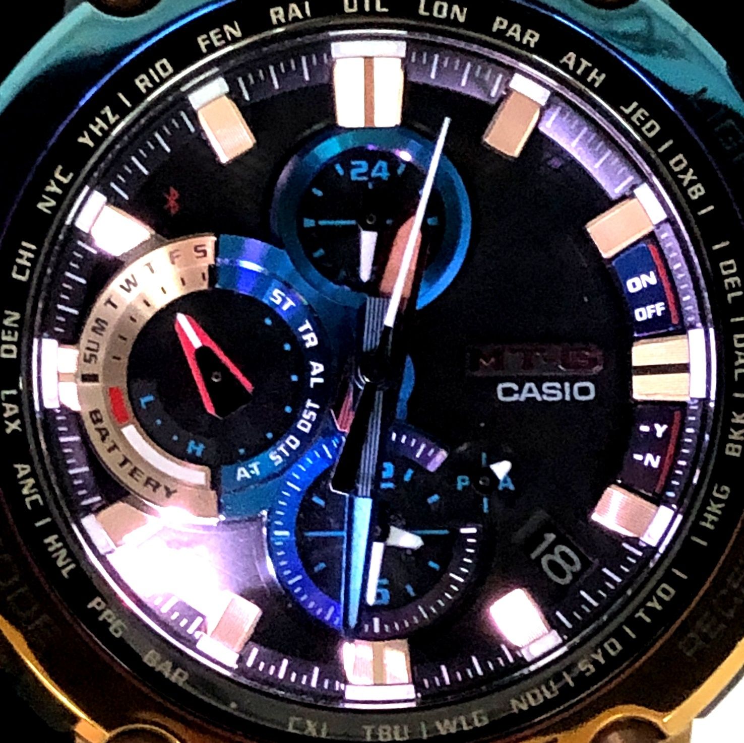 G-SHOCK ジーショック MTG-B1000VL-4A MT-G 火山雷 電波ソーラー Bluetooth搭載 トリプルG レインボーIP 2020年10月発売