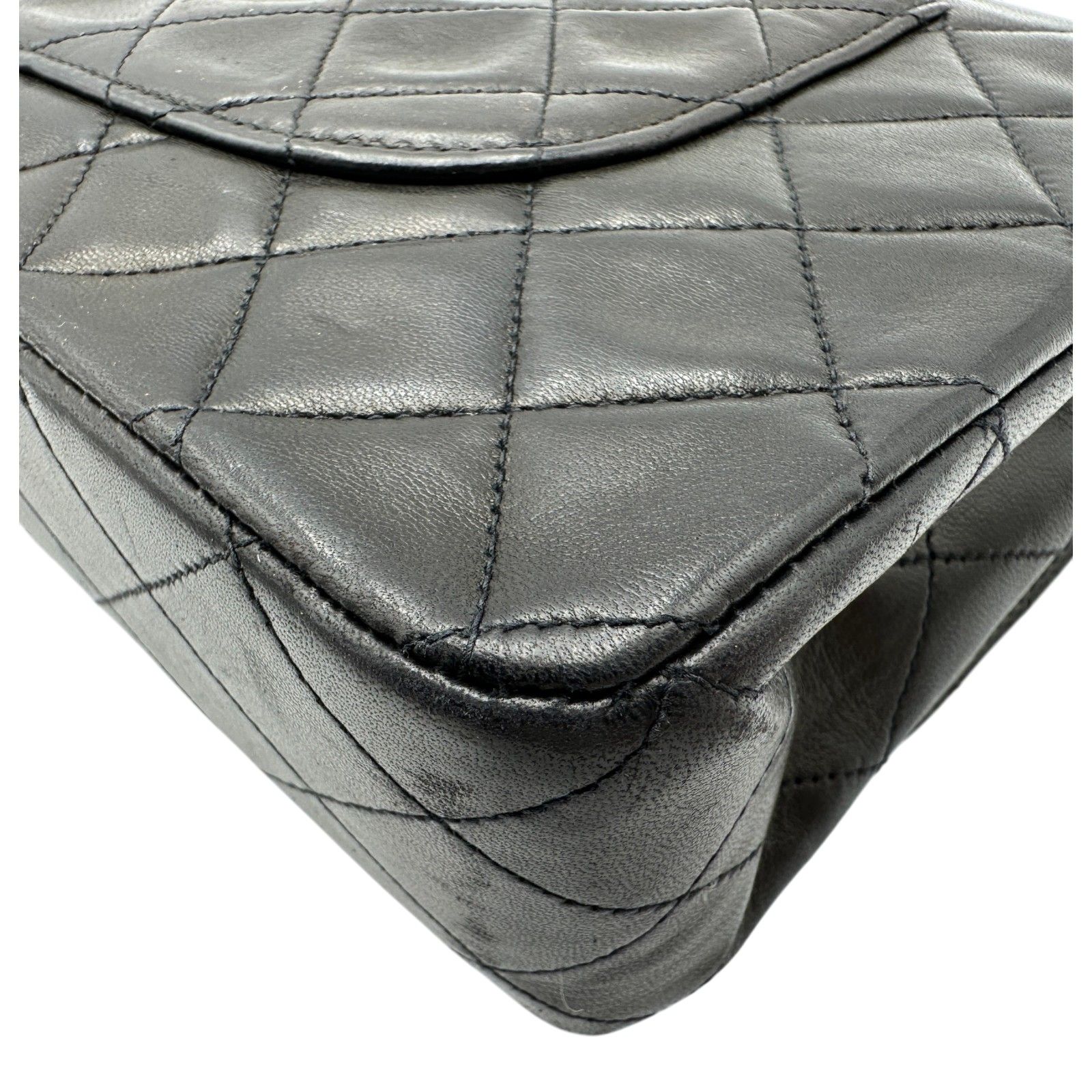 シャネル CHANEL マトラッセ25 A01112 3番台 ブラック ゴールド金具 ラムスキン レディース ショルダーバッグ シャネル CHANEL マトラッセ25 A01112 3番台 ブラック ゴールド金具 ラムスキン レディース ショルダーバッグ