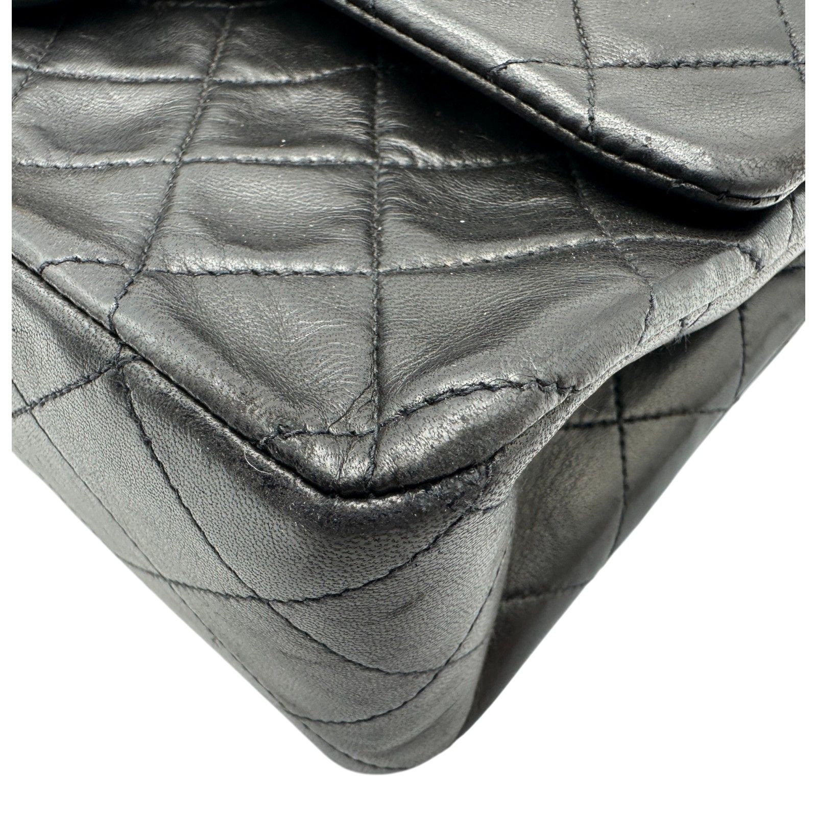 シャネル CHANEL マトラッセ25 A01112 3番台 ブラック ゴールド金具 ラムスキン レディース ショルダーバッグ シャネル CHANEL マトラッセ25 A01112 3番台 ブラック ゴールド金具 ラムスキン レディース ショルダーバッグ