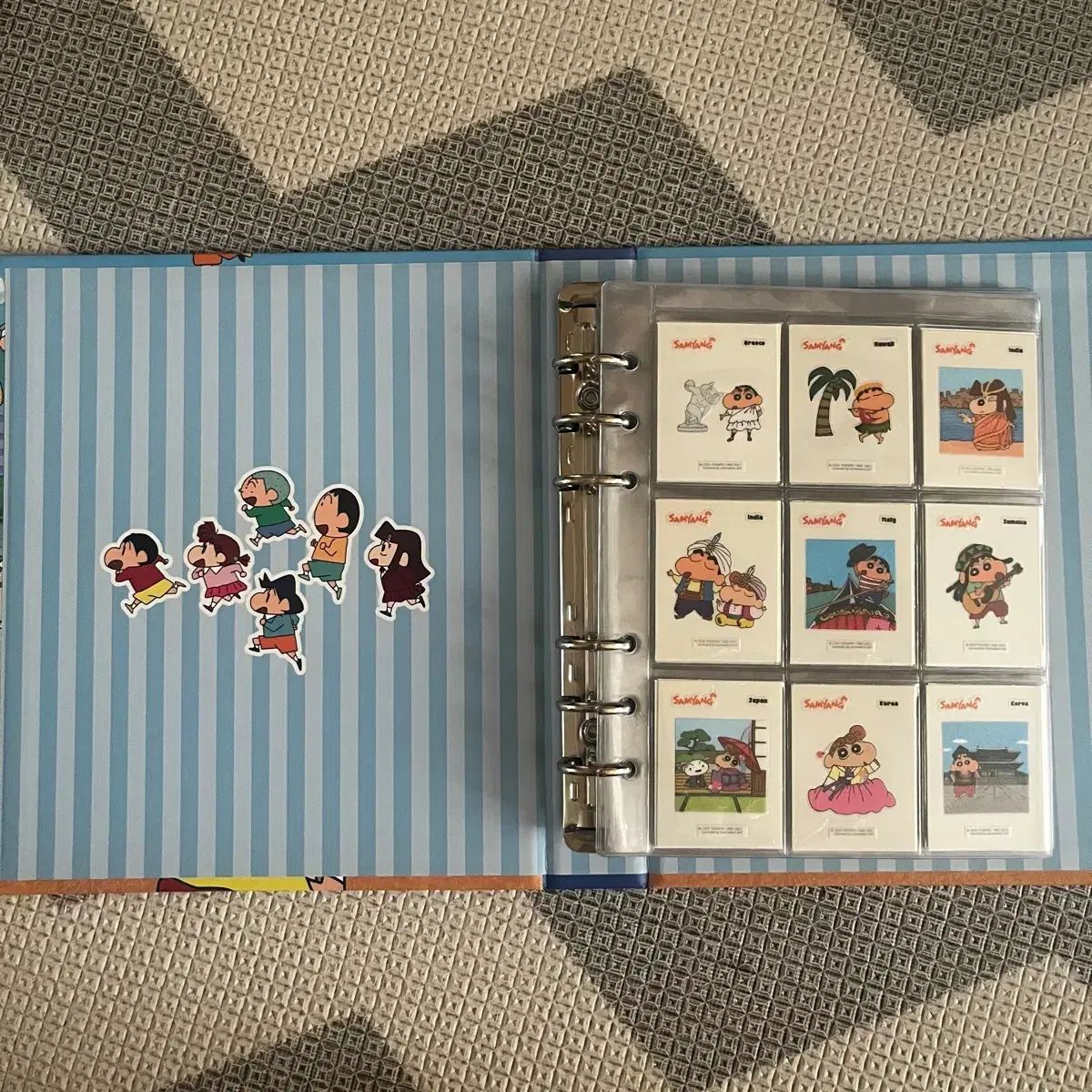 クレヨンしんちゃん コレクトBOOK&ティブティブシール 69個 まとめ売り