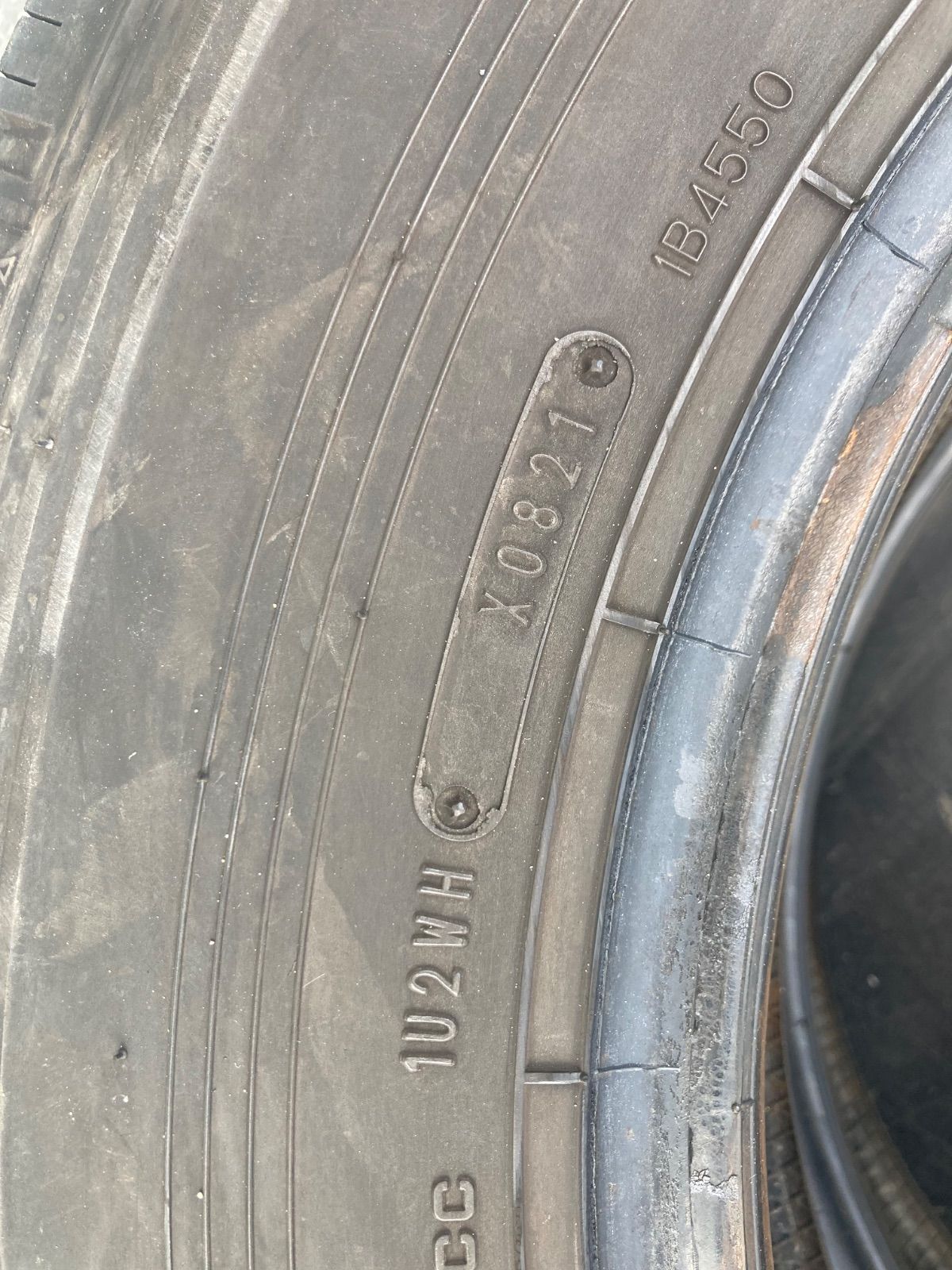 ダンロップ エナセーブ SPLT50 185/65R15 101/109N 4本 185/85R16 111/109N 2本　中古