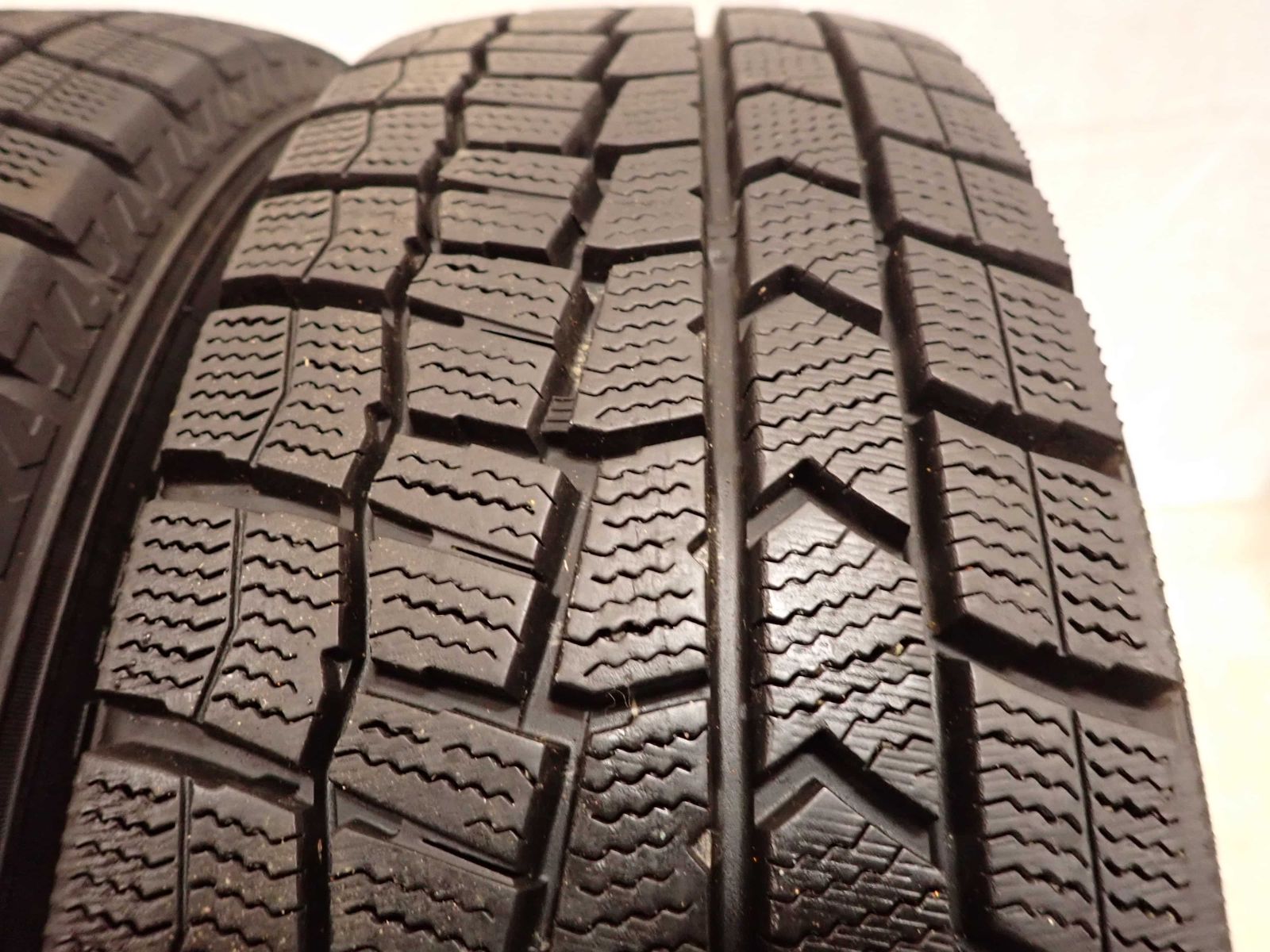 特売品 冬4本 会社宛 送料無料 175/65R15 84Q ダンロップ WINTER MAXX