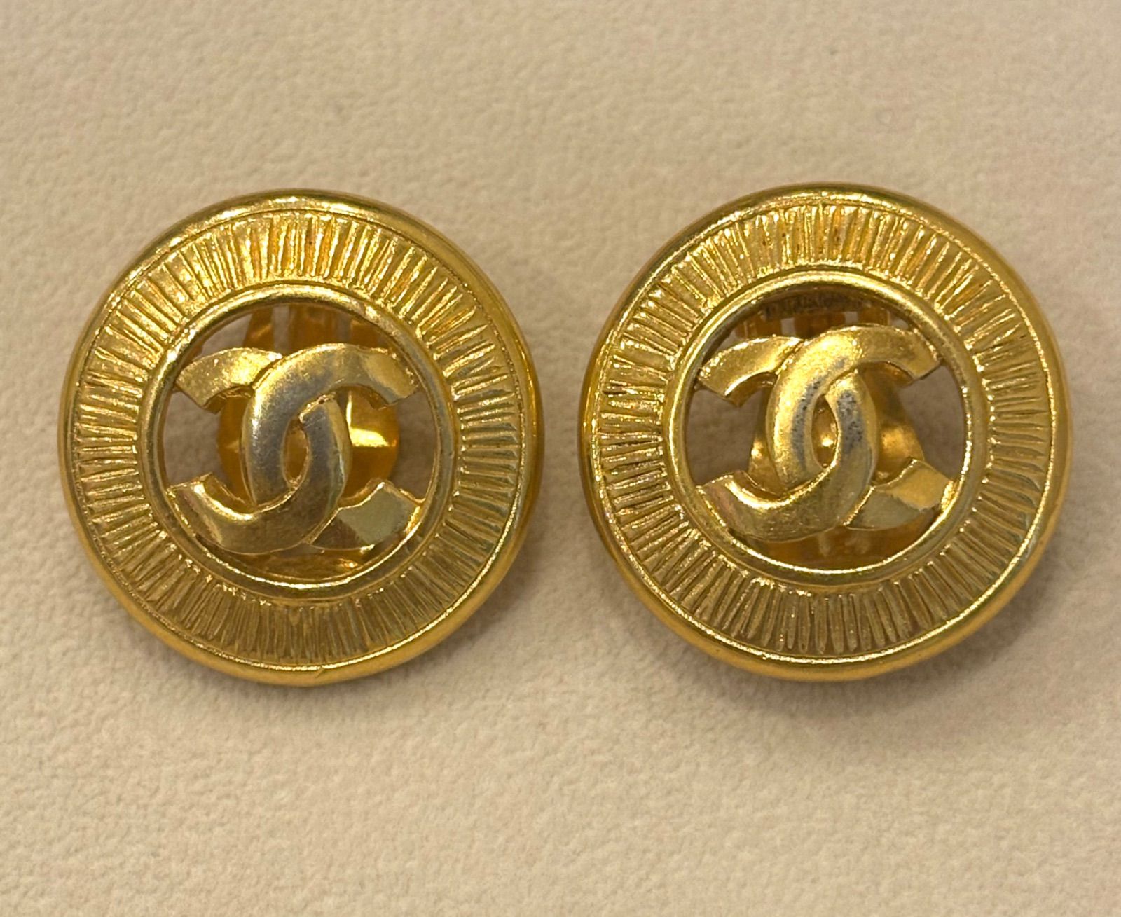 【極美品・希少】CHANEL シャネル ヴィンテージ イヤリング ココマーク サークル ゴールド 刻印あり正規品