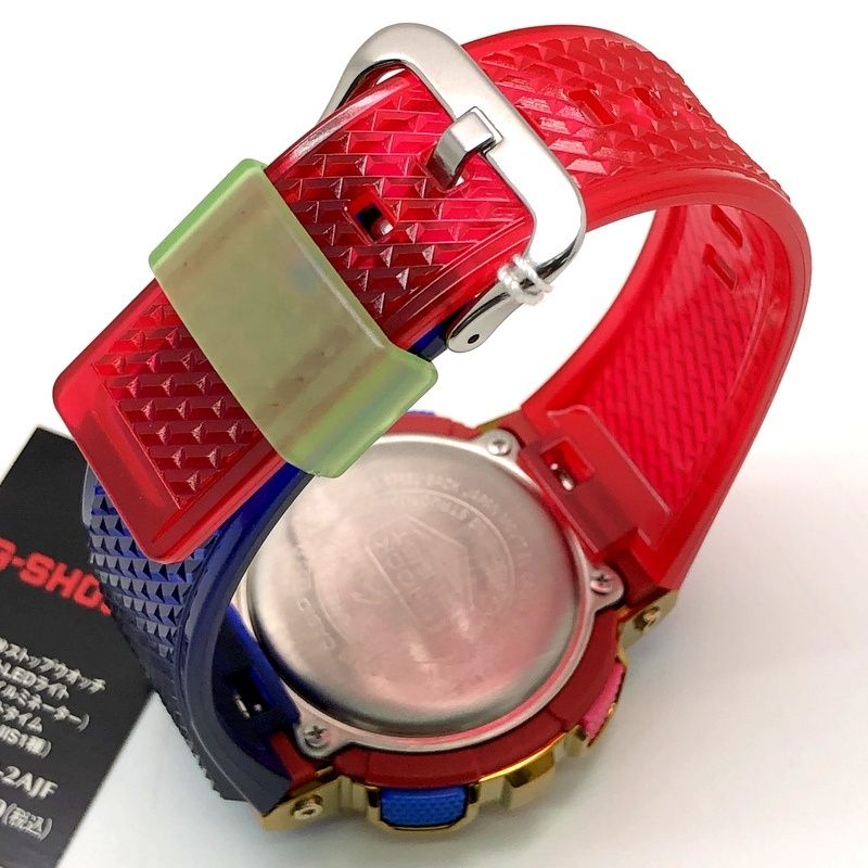 G-SHOCK ジーショック GM-110RB-2A メタルカバード レインボーIP