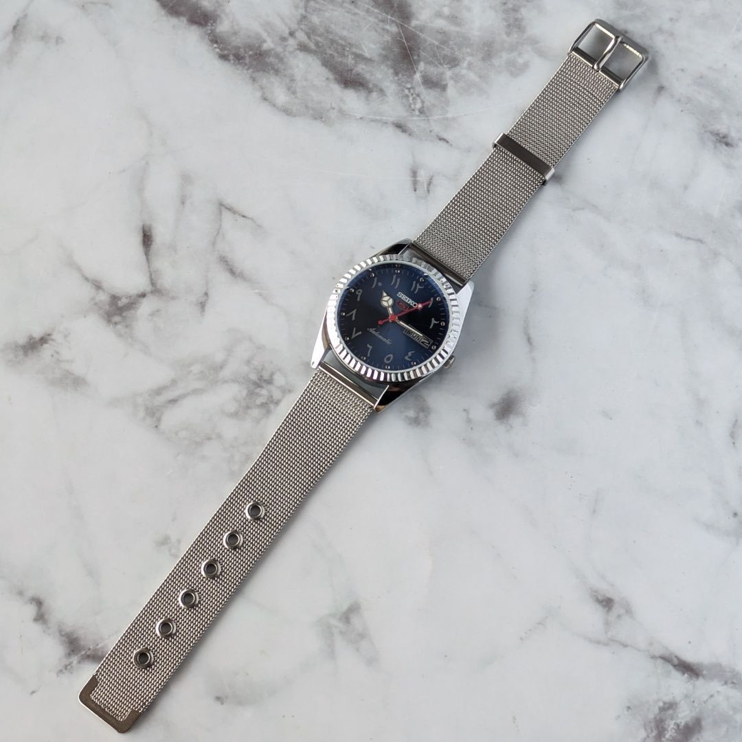 【希少⭐️ビンテージ】セイコーSEIKO5自動巻き美品フルーテッドベゼ 稼働品 SEIKO セイコー5 自動巻き 80s ヴィンテージ アイスブルー文字
