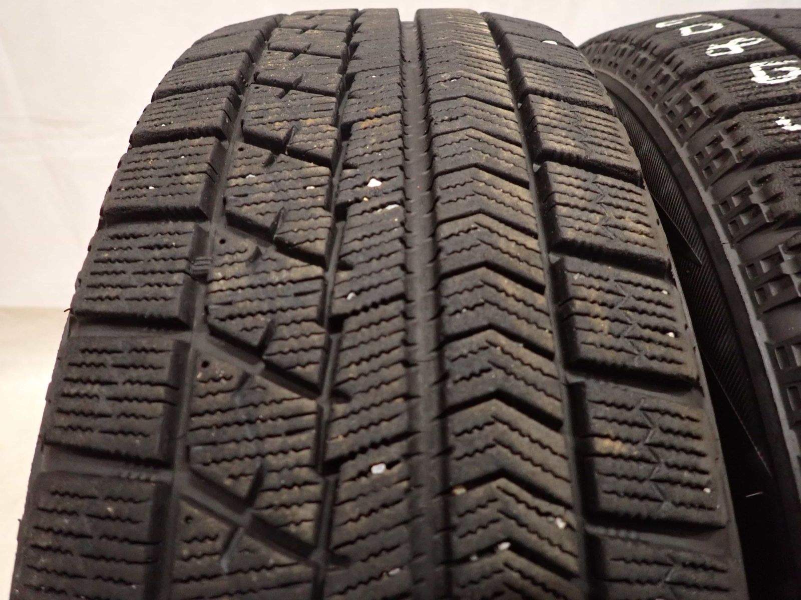 特売品 冬4本SET 会社宛 送料無料 175/65R14 82S ブリヂストン 
