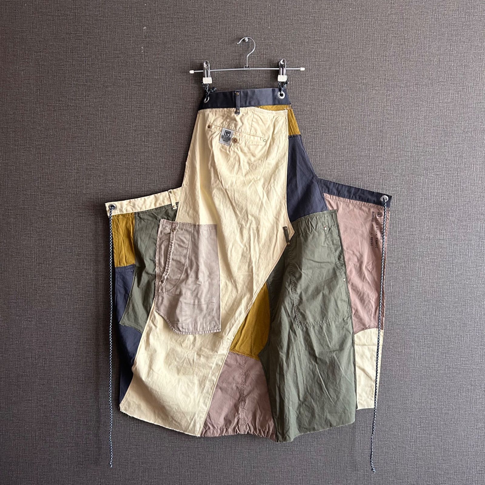 Handmade Upcycled Aprons boro リメイクエプロン　ワークエプロン　カフェエプロン　パッチワーク　古布