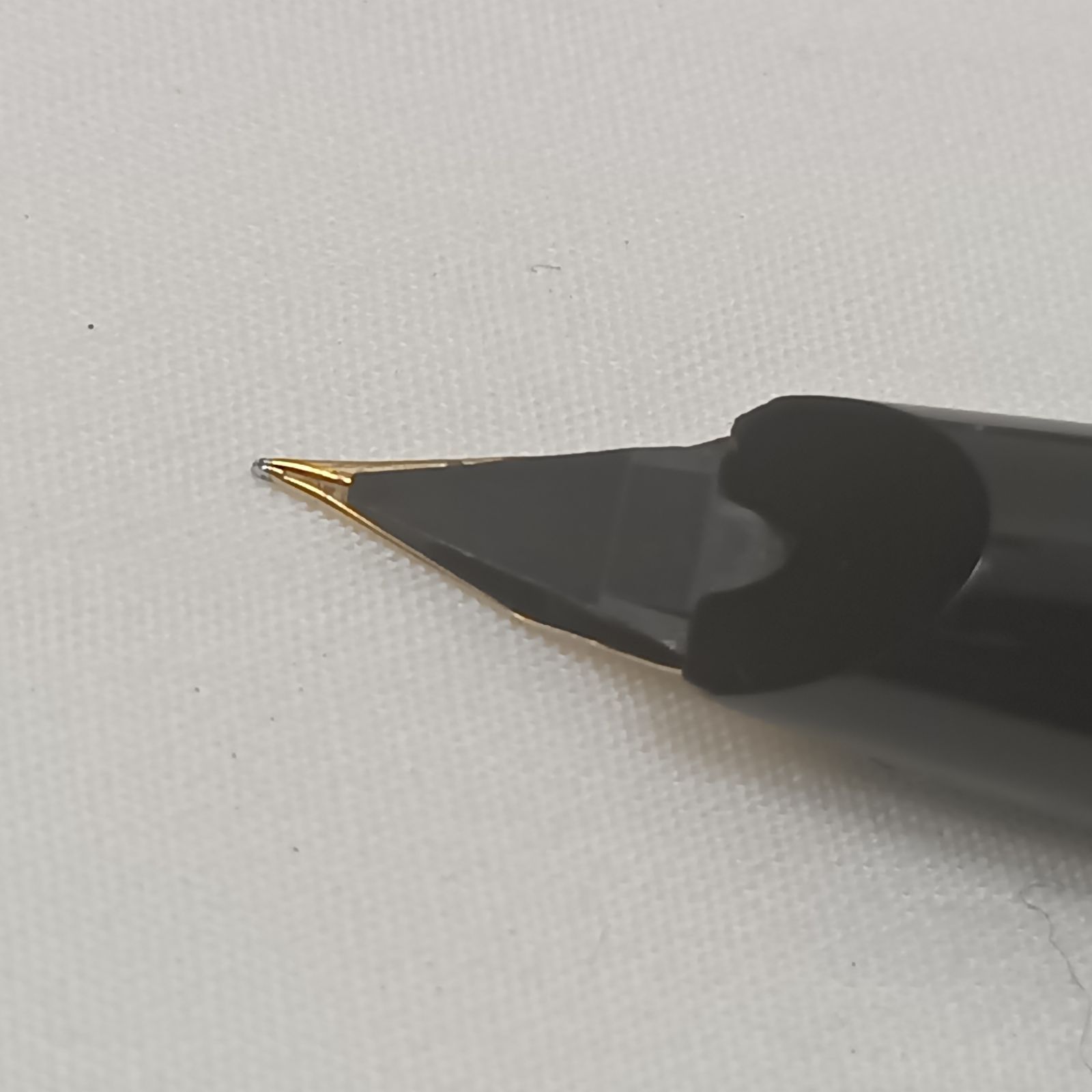 MONTBLANC 220 万年筆 585 K14 モンブラン - メルカリ