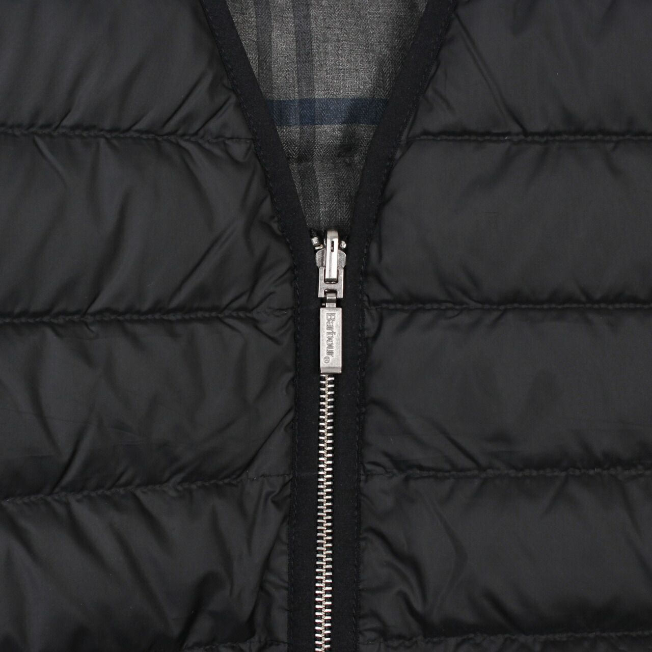 バブアー BARBOUR ダウンベスト REVERSIBLE DOWN FILLED LINER