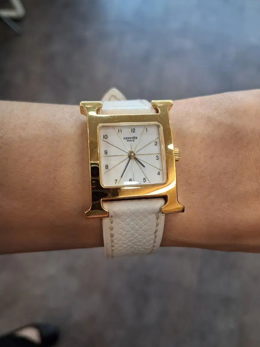 (状態) Hermes エルメス Hウォッチ S