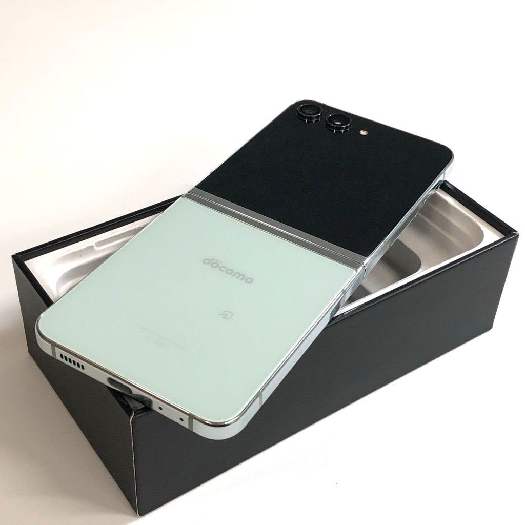 【美品】GalaxyZ Flip5 256GB｜SIMフリー｜SC-54D