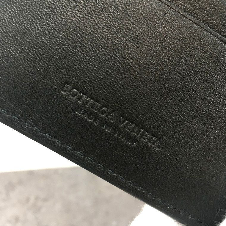 未使用品 BOTTEGAVENETA 二つ折り札入れ マキシイントレチャート