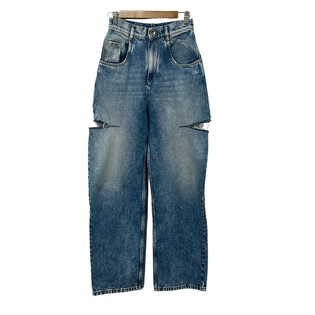 Maison Margiela(メゾンマルジェラ) ジーンズ サイズ38 M レディース美品 - S51LA0051 ライトブルー フルレングス/ダメージ加工/2021年