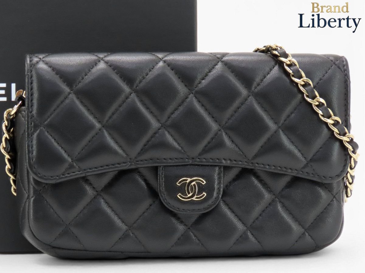 【美品】シャネル CHANEL マトラッセ タイムレスクラシック フラップ フォンケース チェーンショルダーバッグ ショルダーウォレット ポーチ ポシェット ブラック ゴールド金具 ラムレザー AP2096