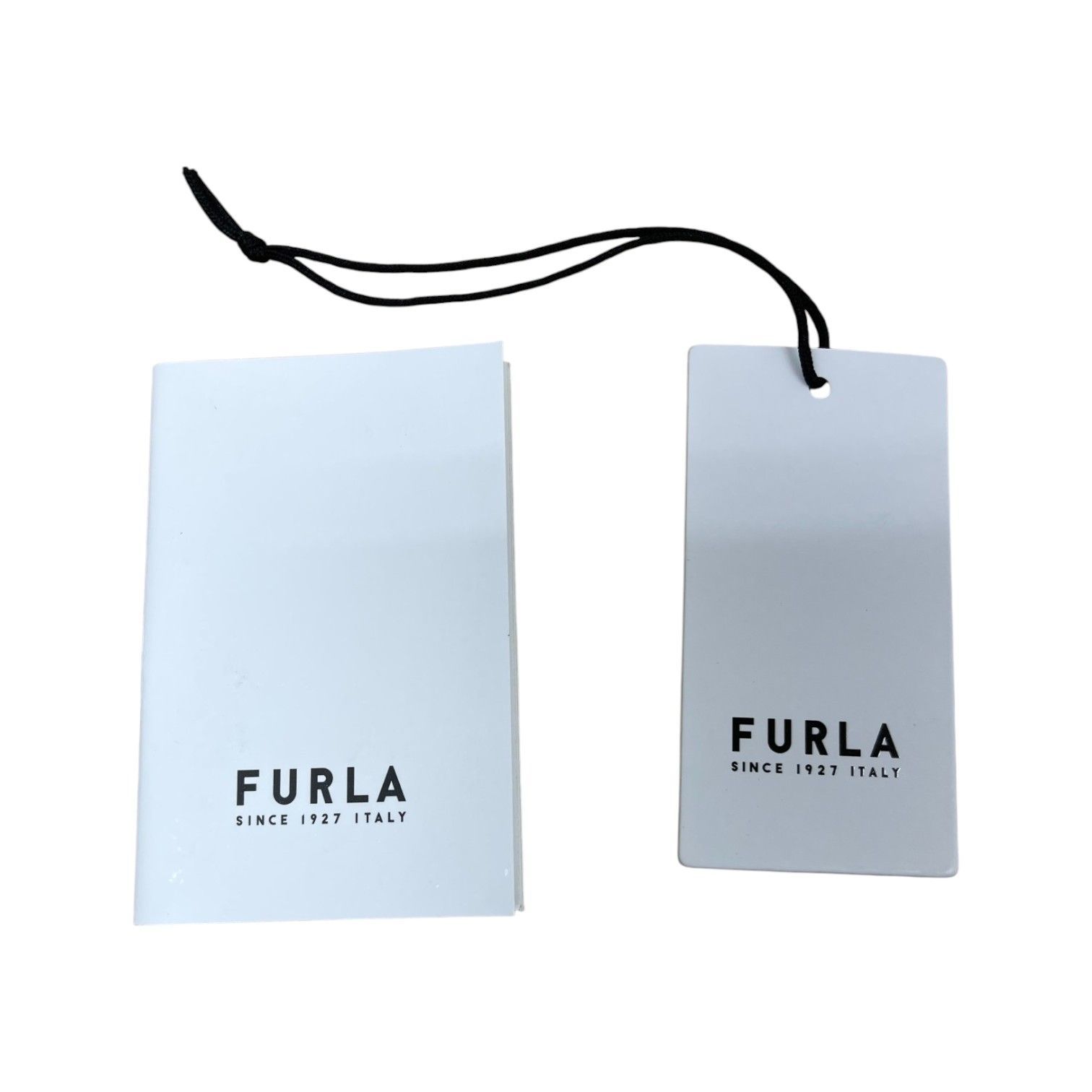 【未使用】FURLA 二つ折り財布 レザー 革 ブラック 黒 ウォレット 【未使用】FURLA 二つ折り財布 レザー 革 ブラック 黒 ウォレット
