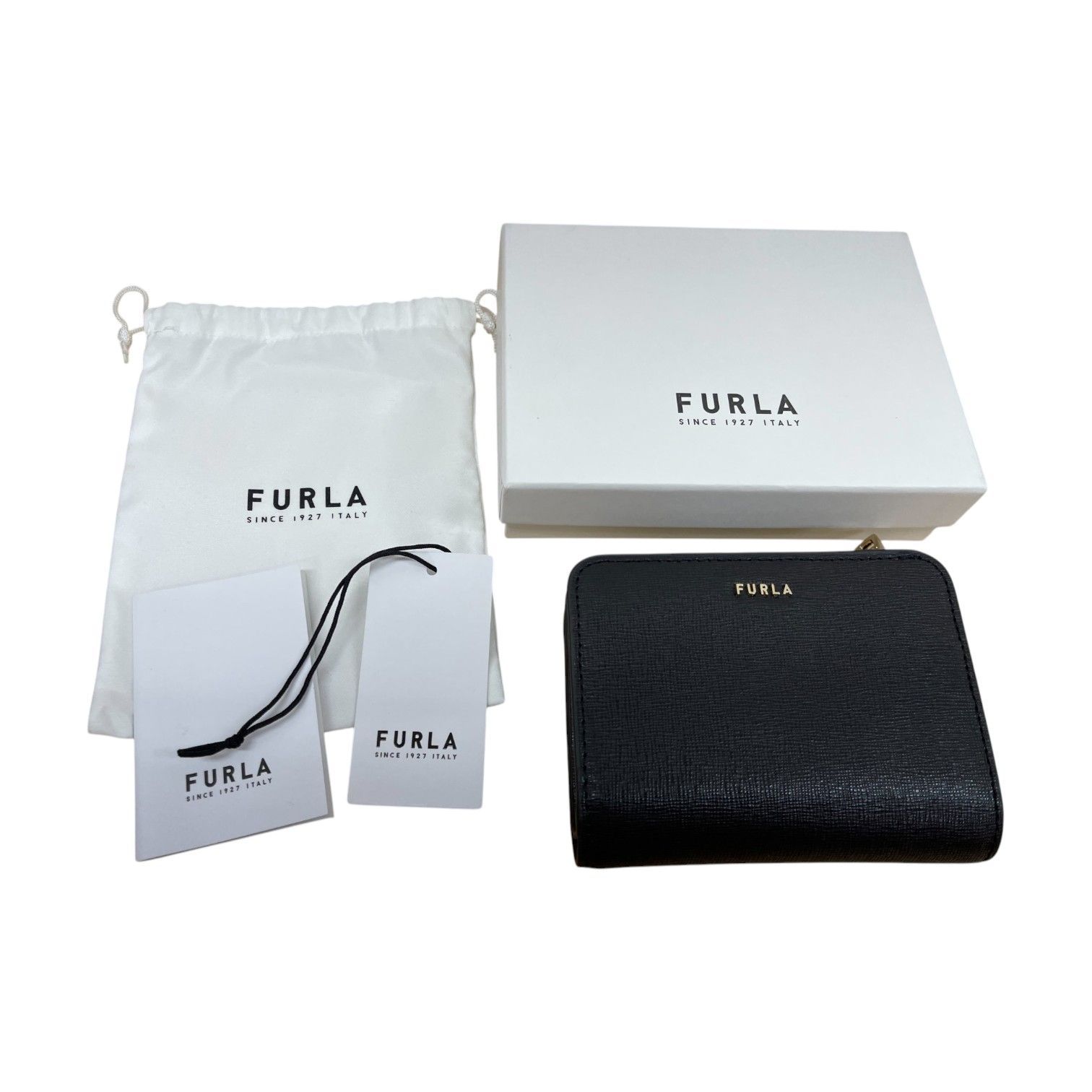 【未使用】FURLA 二つ折り財布 レザー 革 ブラック 黒 ウォレット