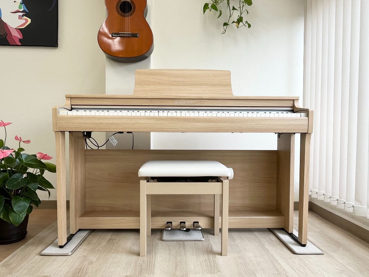KAWAI CN29LO 電子ピアノ　椅子付き 2022年頃購入 美品 メンテナンス＆クリーニング済み】 カワイ CN29LO ライトオーク 2022年
