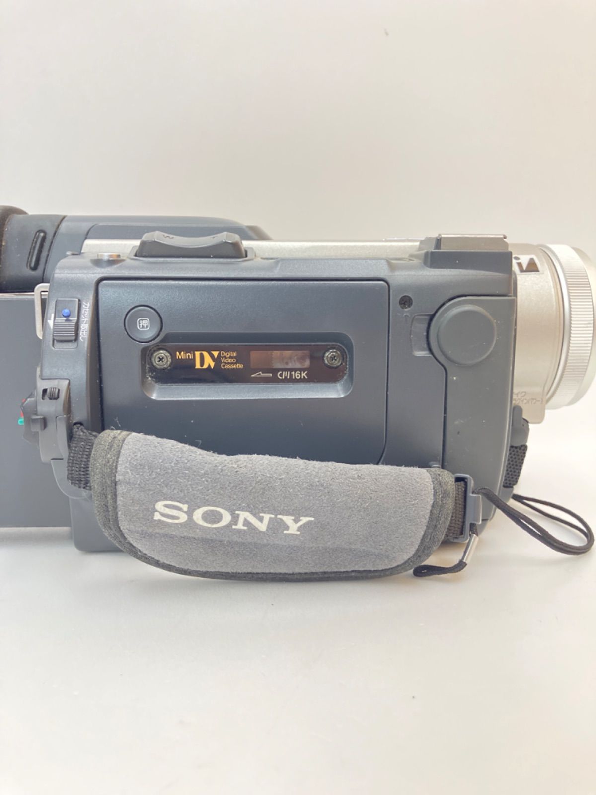 □ SONY ソニー DCR-TRV900 デジタルビデオカメラ - メルカリ