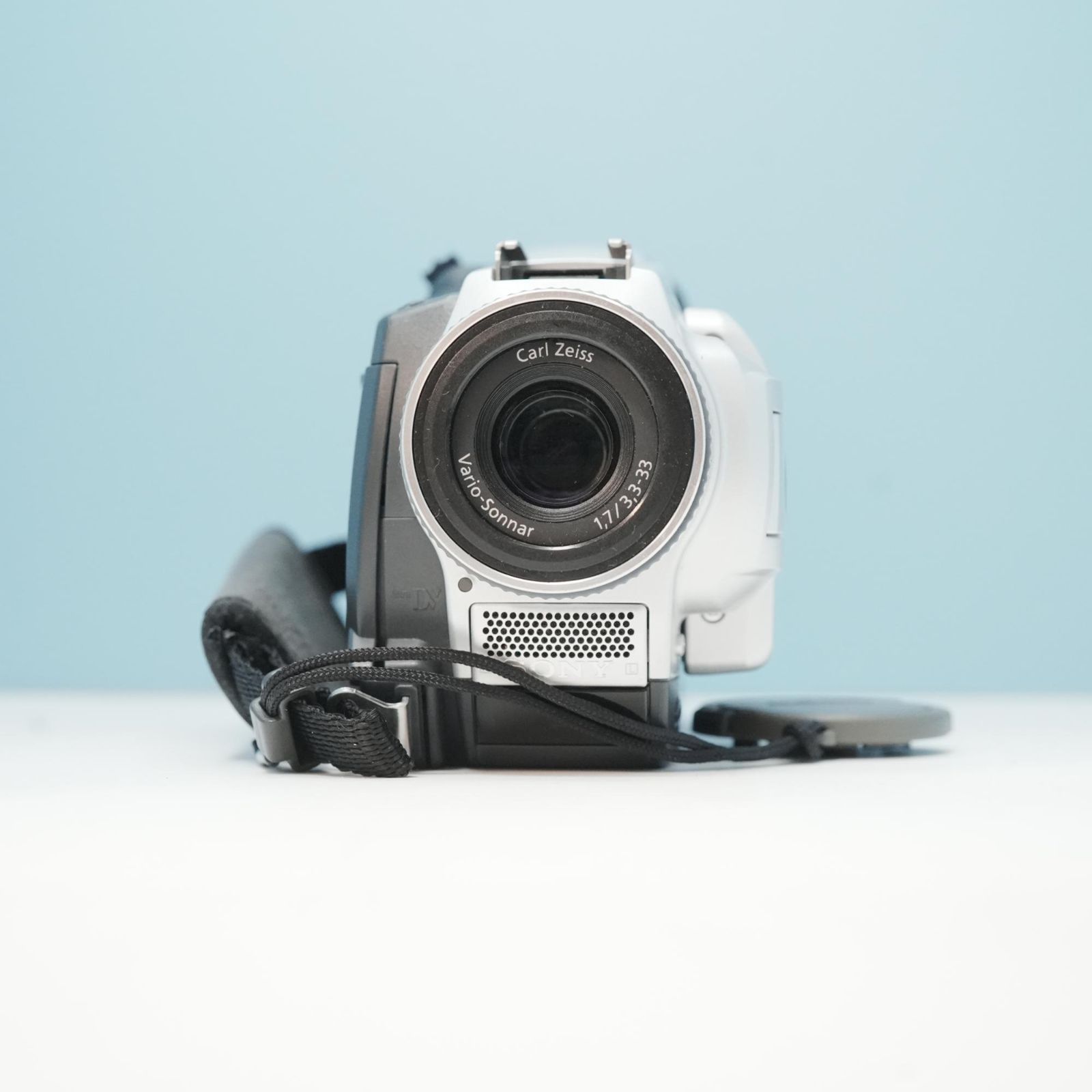 SONY DCR-TRV18 NTSC ビデオカメラ a6764 - メルカリ