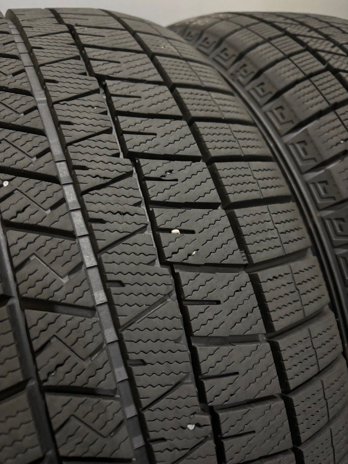 ☆225/50R18 DUNLOP/WINTER MAXX 03 23年製 スタッドレス 4本