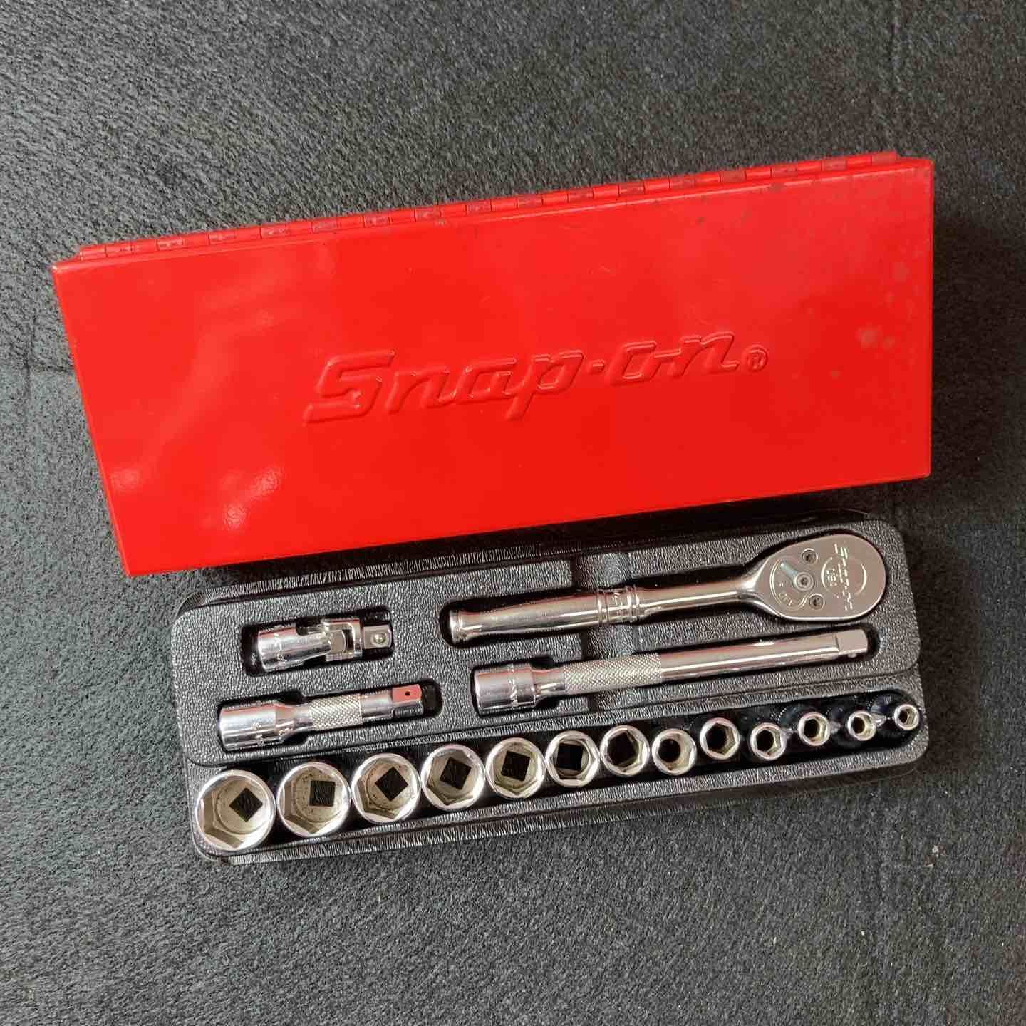 【中古品】Snap-on(スナップオン) TM830 1/4 ラチェットハンドル ソケット 17点セット【東大和店】 中古品】Snap-on(スナップオン) TM830 1/4 ラチェットハンドル