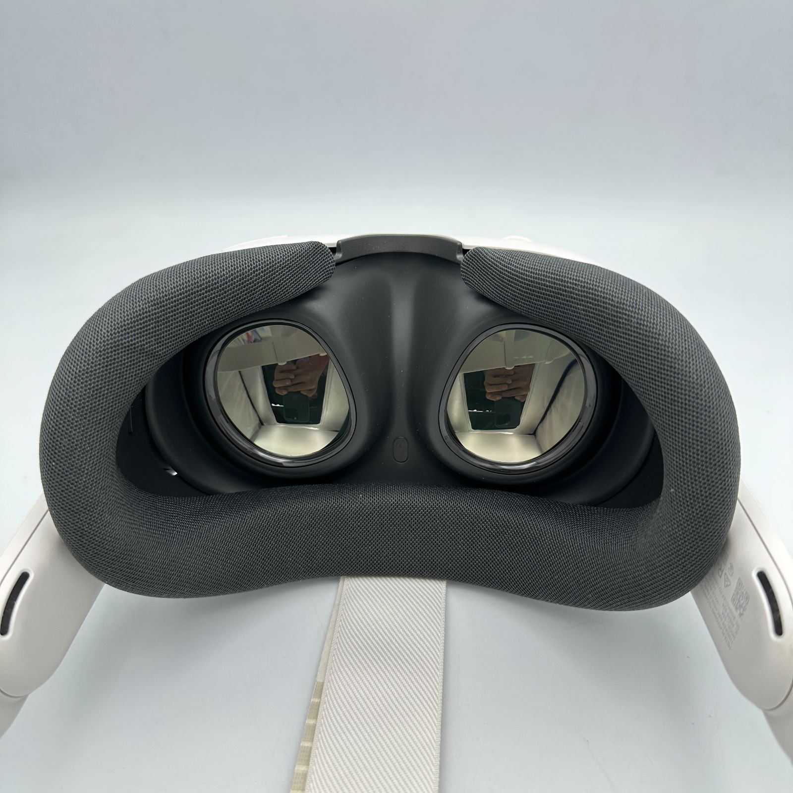 中古・美品】Meta Quest 3 128GB メタクエスト3 VRヘッドセット