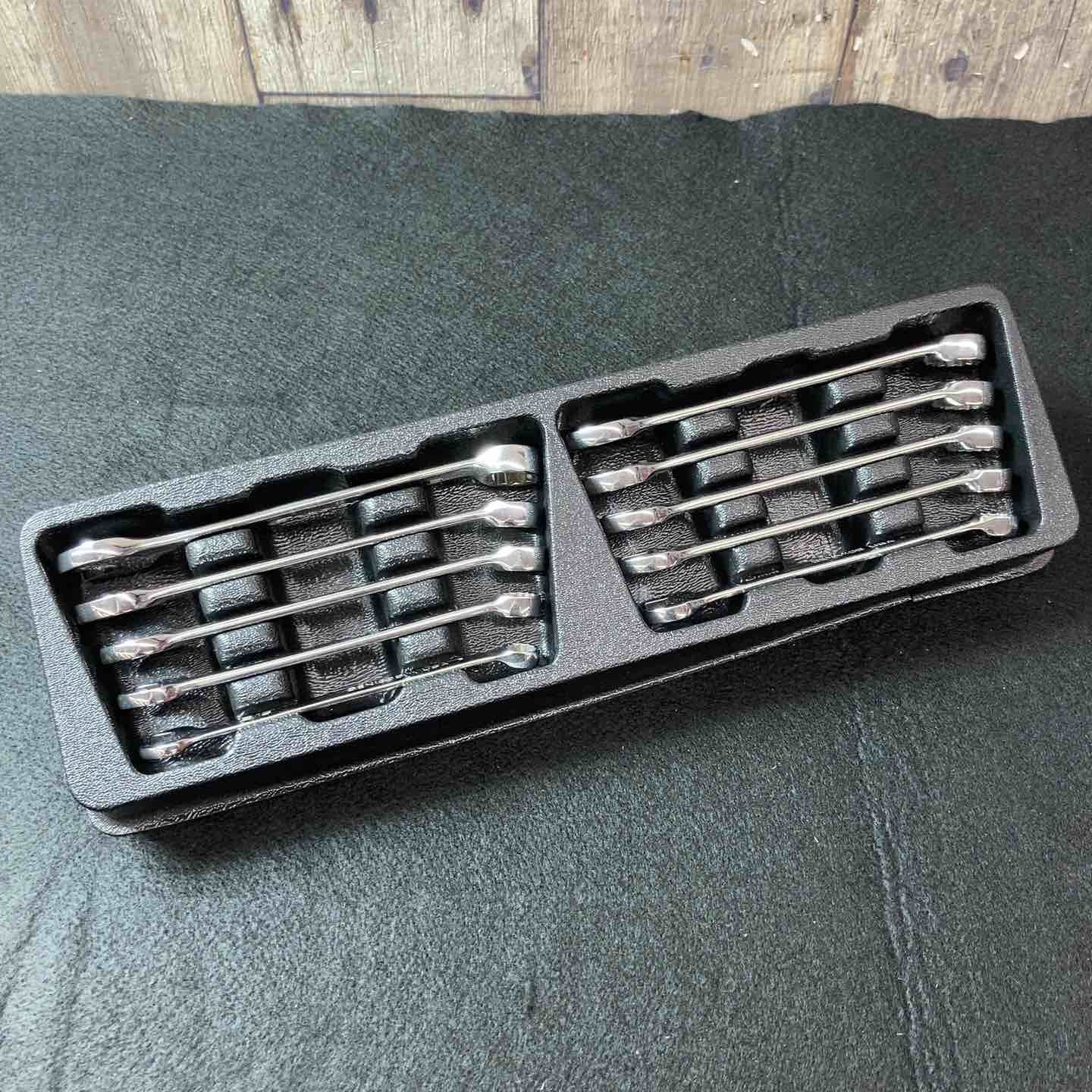 【中古美品】 Snap-on(スナップオン) OEX100B~OEX180B 5本 OEXM10B~OEXM14B 5本 コンビネーションレンチ 10本セット 【東大和店】