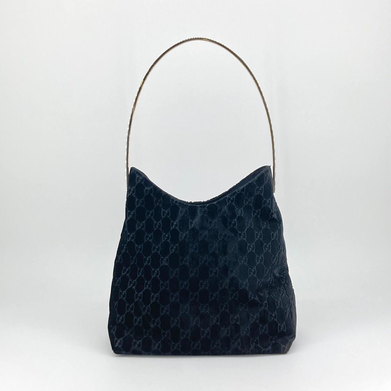 GUCCI（グッチ） ベロア ショルダーバッグ ブラック